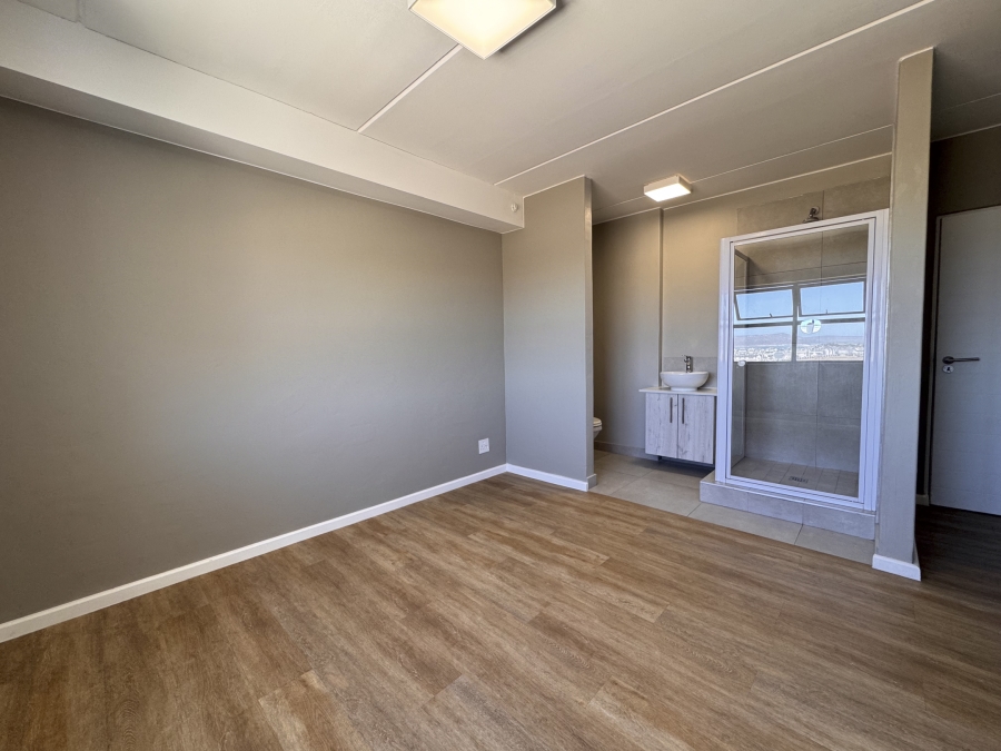 2 Bedroom Property for Sale in Olifantskop Western Cape